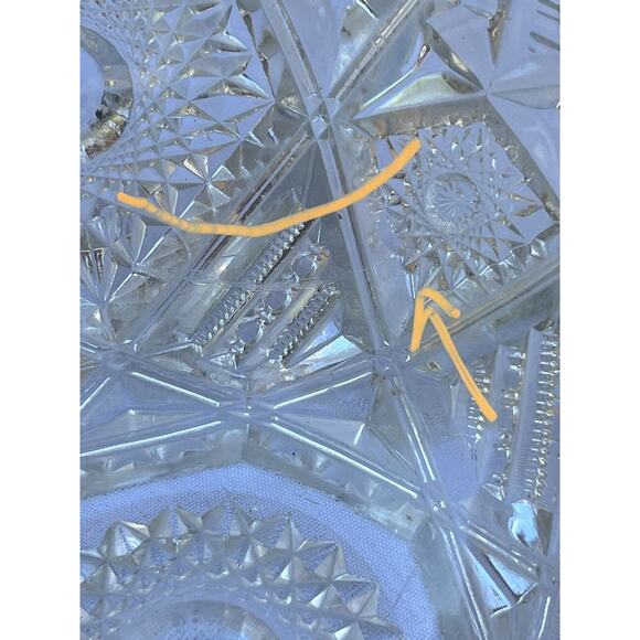 Vintage American Brillant Saw Tooth Cut Glass Crystal Serving Bowl - Picture 9 of 10